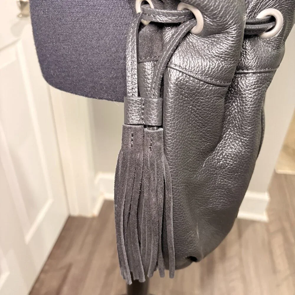 Italian 100% Leather Bucket Bag with Suede Fringe Tassels, Black - Picture 7 of 13